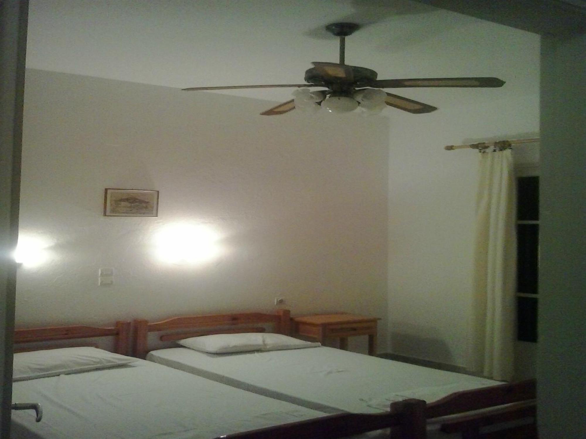 Karagiozos Studios & Apartments Skopelos Exteriér fotografie